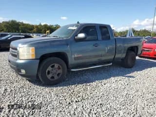 ✅ 2008 Chevrolet Silverado 1500 2LT • VIN: 2GCEC19Y881109091 • Лот: 91432145. Опубликован ранее на Copart с пробегом 138 479 миль. Бесплатный доступ к архиву аукционных продаж из США и подробный отчёт об истории автомобиля на DreamBid. Изображение 1.