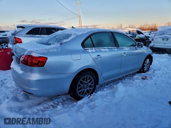 ✅ 2011 Volkswagen Jetta SE • VIN: 3VWDX7AJ4BM391194 • Lot: 94258675. Listed on Copart with Not provided. Free auction sales archive from the USA and detailed vehicle history report at DreamBid. Image 3.