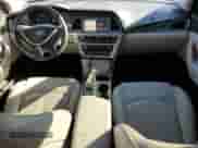 2015 Hyundai Sonata Limited с VIN 5NPE34AF2FH256031, выставлен на аукционе Copart как лот 82531215 с пробегом 72 085 миль миль и Списание • Salvage title. История ставок и продаж доступна на DreamBid. Изображение 8.