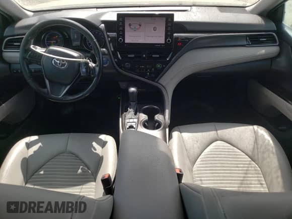 2021 Toyota Camry Hybrid SE z VIN 4T1S31AK8MU025020, wystawiony jako Copart lot #71857245 z przebiegiem 344 647 mil mil oraz Szkoda całkowita • Salvage title. Historia ofert i sprzedaży dostępna na DreamBid. Obrazek 8.