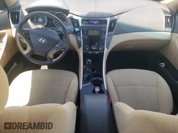 ✅ 2013 Hyundai Sonata GLS • VIN: 5NPEB4AC6DH616360 • Lot: 57270084. Listed on Copart with 37,289 mi. Free auction sales archive from the USA and detailed vehicle history report at DreamBid. Image 8.