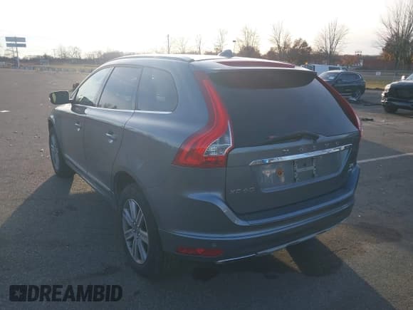 ✅ 2017 Volvo XC60 Inscription • VIN: YV440MRU5H2133168 • Lot: 43773605. Listed on IAAI with 146,169 mi. Free auction sales archive from the USA and detailed vehicle history report at DreamBid. Image 3.