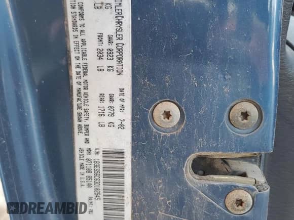 2003 Dodge Neon SXT z VIN 1B3ES56C63D102545, wystawiony jako Copart lot #53118975 z przebiegiem Nie podano mil oraz Czysty tytuł • Clean title. Historia ofert i sprzedaży dostępna na DreamBid. Obrazek 13.