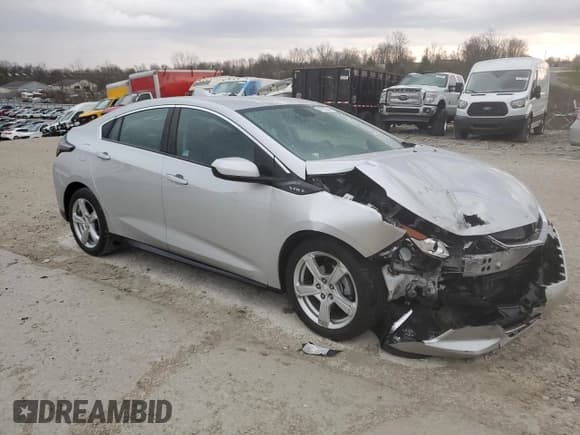 ✅ 2018 Chevrolet Volt LT • VIN: 1G1RA6S57JU128075 • Lot: 47033544. Wystawiony na Copart z przebiegiem 73 616 mil. Bezpłatny archiwum sprzedaży aukcyjnych z USA i szczegółowy raport historii pojazdu na DreamBid. Zdjęcie 4.
