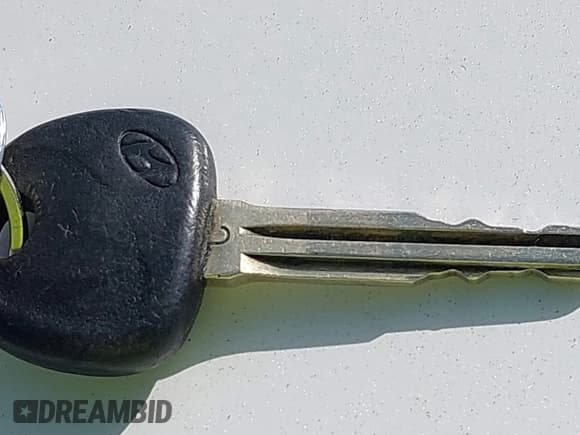 ✅ 2014 Hyundai Elantra SE • VIN: 5NPDH4AE6EH516661 • Lot: 43502240. Listed on IAAI with 172,889 mi. Free auction sales archive from the USA and detailed vehicle history report at DreamBid. Image 11.