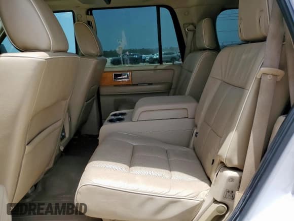 ✅ 2009 Lincoln Navigator • VIN: 5LMFU27599EJ02238 • Lot: 63526855. Listed on Copart with 224,776 mi. Free auction sales archive from the USA and detailed vehicle history report at DreamBid. Image 10.