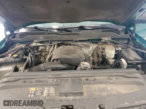 ✅ 2015 Chevrolet Silverado 2500HD LT • VIN: 1GC2KVEG1FZ129746 • Lot: 62483555. Wystawiony na Copart z przebiegiem 115 269 mil. Bezpłatny archiwum sprzedaży aukcyjnych z USA i szczegółowy raport historii pojazdu na DreamBid. Zdjęcie 11.