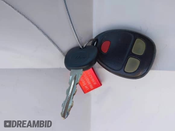 2007 GMC Sierra 1500 SLE2 with VIN 2GTEK19J171724960, listed as a IAAI auction lot 43387071 with 251,365 mi miles and . Bid and sale history available at DreamBid. Image 11.