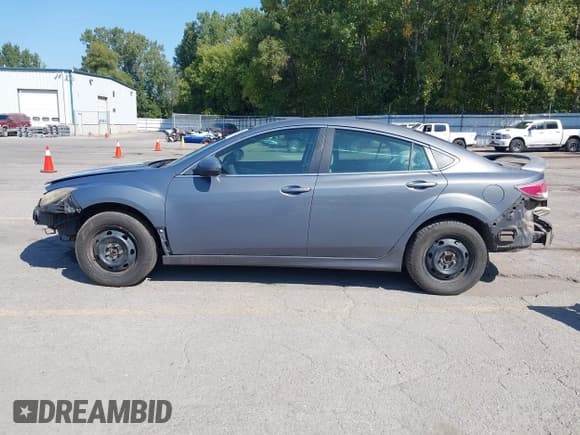 ✅ 2010 Mazda 6 i Sport • VIN: 1YVHZ8BH6A5M13016 • Lot: 43208389. Wystawiony na IAAI z przebiegiem 240 333 mil. Bezpłatny archiwum sprzedaży aukcyjnych z USA i szczegółowy raport historii pojazdu na DreamBid. Zdjęcie 15.