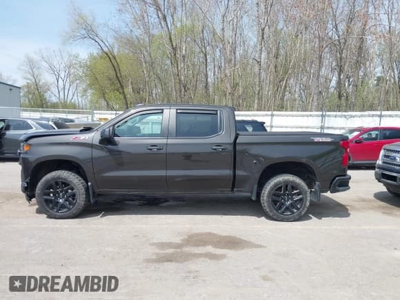 ✅ 2021 Chevrolet Silverado 1500 Custom Trail Boss • VIN: 1GCPYCEF1MZ271205 • Lot: 42126497. Wystawiony na IAAI z przebiegiem 36 535 mil. Bezpłatny archiwum sprzedaży aukcyjnych z USA i szczegółowy raport historii pojazdu na DreamBid. Zdjęcie 14.