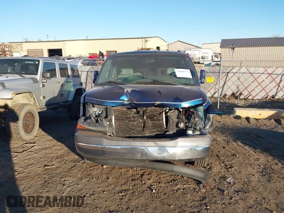 ✅ 2004 Chevrolet Express Passenger • VIN: 1GBFG15T341213642 • Lot: 43685333. Listed on IAAI with 77,577 mi. Free auction sales archive from the USA and detailed vehicle history report at DreamBid. Image 12.