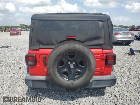 ✅ 2020 Jeep Wrangler Sport S • VIN: 1C4GJXAN0LW282320 • Lot: 60942005. Wystawiony na Copart z przebiegiem Nie podano. Bezpłatny archiwum sprzedaży aukcyjnych z USA i szczegółowy raport historii pojazdu na DreamBid. Zdjęcie 6.