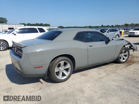 ✅ 2019 Dodge Challenger SXT • VIN: 2C3CDZAG7KH668916 • Lot: 68870695. Listed on Copart with 155,707 mi. Free auction sales archive from the USA and detailed vehicle history report at DreamBid. Image 3.