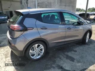 ✅ 2023 Chevrolet Bolt EV 1LT • VIN: 1G1FW6S0XP4202137 • Lot: 72589994. Wystawiony na Copart z przebiegiem Nie podano. Bezpłatny archiwum sprzedaży aukcyjnych z USA i szczegółowy raport historii pojazdu na DreamBid. Zdjęcie 3.