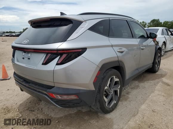 ✅ 2022 Hyundai Tucson Limited • VIN: 5NMJE3AE5NH109613 • Lot: 68742514. Wystawiony na Copart z przebiegiem 20 269 mil. Bezpłatny archiwum sprzedaży aukcyjnych z USA i szczegółowy raport historii pojazdu na DreamBid. Zdjęcie 3.