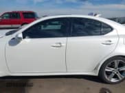 ✅ 2013 Lexus IS 250 • VIN: JTHBF5C24D5188448 • Lot: 43661325. Wystawiony na IAAI z przebiegiem 228 045 mil. Bezpłatny archiwum sprzedaży aukcyjnych z USA i szczegółowy raport historii pojazdu na DreamBid. Zdjęcie 14.