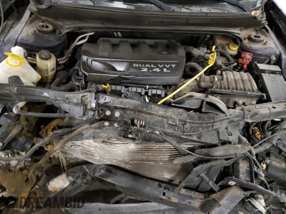 ✅ 2013 Dodge Avenger SE • VIN: 1C3CDZABXDN644009 • Лот: 77665264. Опубликован ранее на Copart с пробегом 169 488 миль. Бесплатный доступ к архиву аукционных продаж из США и подробный отчёт об истории автомобиля на DreamBid. Изображение 12.