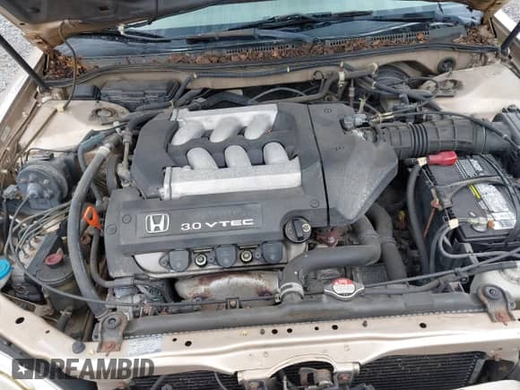 2001 Honda Accord EX с VIN 1HGCG22501A012711, выставлен на аукционе IAAI как лот 42878626 с пробегом 215 015 миль миль и . История ставок и продаж доступна на DreamBid. Изображение 10.