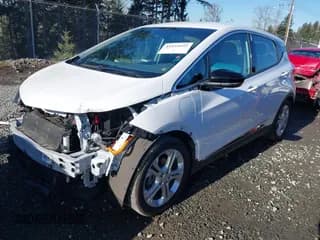 ✅ 2021 Chevrolet Bolt EV 1LT • VIN: 1G1FW6S06M4112172 • Lot: 41422632. Wystawiony na IAAI z przebiegiem 21 413 mil. Bezpłatny archiwum sprzedaży aukcyjnych z USA i szczegółowy raport historii pojazdu na DreamBid. Zdjęcie 2.