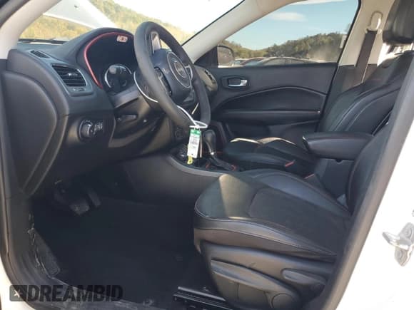 ✅ 2021 Jeep Compass Trailhawk • VIN: 3C4NJDDBXMT590531 • Lot: 86219185. Listed on Copart with 58,645 mi. Free auction sales archive from the USA and detailed vehicle history report at DreamBid. Image 7.