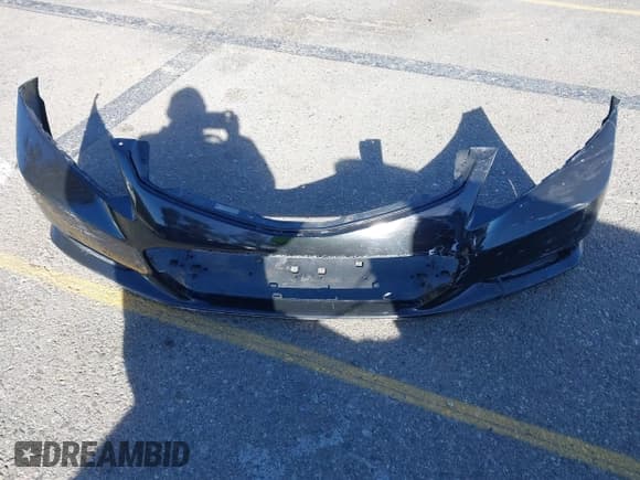 ✅ 2018 Chevrolet Silverado 1500 LT • VIN: 1GCPCREC6JF213658 • Lot: 41399740. Wystawiony na IAAI z przebiegiem 66 562 mil. Bezpłatny archiwum sprzedaży aukcyjnych z USA i szczegółowy raport historii pojazdu na DreamBid. Zdjęcie 12.