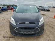 ✅ 2018 Ford C-Max SE • VIN: 1FADP5AU7JL105488 • Lot: 95908805. Wystawiony na Copart z przebiegiem 219 690 mil. Bezpłatny archiwum sprzedaży aukcyjnych z USA i szczegółowy raport historii pojazdu na DreamBid. Zdjęcie 5.