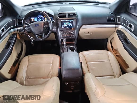 ✅ 2016 Ford Explorer XLT • VIN: 1FM5K8D86GGA42815 • Lot: 85209675. Listed on Copart with 106,396 mi. Free auction sales archive from the USA and detailed vehicle history report at DreamBid. Image 8.