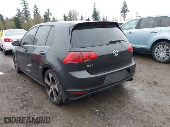 ✅ 2016 Volkswagen Golf GTI S • VIN: 3VW5T7AU4GM019534 • Лот: 43785877. Опубликован ранее на IAAI с пробегом 80 336 миль. Бесплатный доступ к архиву аукционных продаж из США и подробный отчёт об истории автомобиля на DreamBid. Изображение 3.