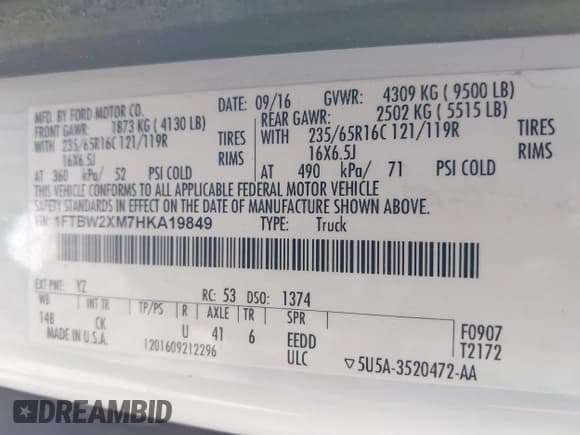 ✅ 2017 Ford Transit • VIN: 1FTBW2XM7HKA19849 • Lot: 41929570. Wystawiony na IAAI z przebiegiem 163 907 mil. Bezpłatny archiwum sprzedaży aukcyjnych z USA i szczegółowy raport historii pojazdu na DreamBid. Zdjęcie 9.