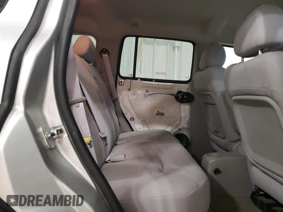 ✅ 2006 Chevrolet HHR LT • VIN: 3GNDA23D96S621092 • Lot: 87063024. Listed on Copart with 100,575 mi. Free auction sales archive from the USA and detailed vehicle history report at DreamBid. Image 11.