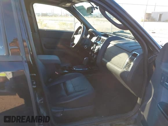 ✅ 2009 Ford Escape Limited • VIN: 1FMCU94G39KC57244 • Лот: 43895526. Опубликован ранее на IAAI с пробегом 133 660 миль. Бесплатный доступ к архиву аукционных продаж из США и подробный отчёт об истории автомобиля на DreamBid. Изображение 5.