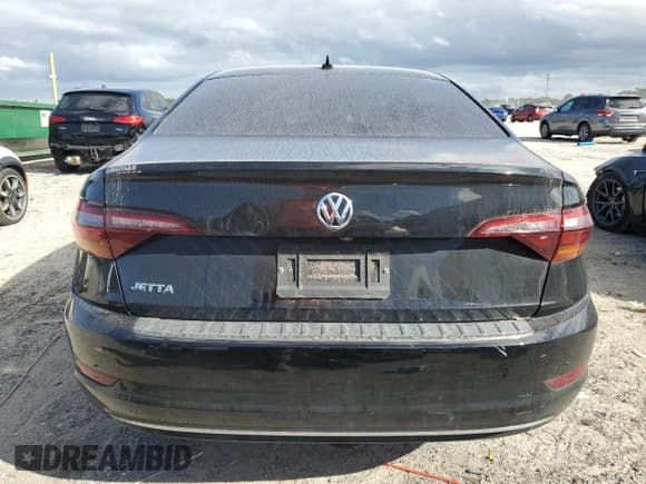 ✅ 2019 Volkswagen Jetta S • VIN: 3VWN57BU9KM212117 • Lot: 86442845. Listed on Copart with 49,561 mi. Free auction sales archive from the USA and detailed vehicle history report at DreamBid. Image 6.