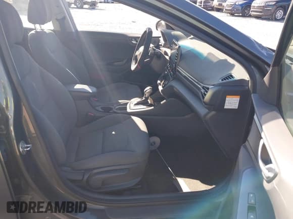 ✅ 2020 Hyundai Ioniq SEL • VIN: KMHC85LC3LU243044 • Lot: 43546511. Listed on IAAI with 243,940 mi. Free auction sales archive from the USA and detailed vehicle history report at DreamBid. Image 5.