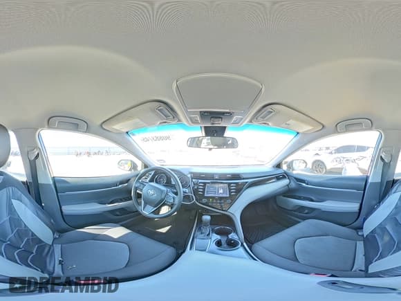 ✅ 2020 Toyota Camry LE • VIN: 4T1C11AK3LU884525 • Lot: 90883745. Wystawiony na Copart z przebiegiem 97 579 mil. Bezpłatny archiwum sprzedaży aukcyjnych z USA i szczegółowy raport historii pojazdu na DreamBid. Zdjęcie 15.