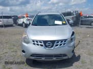 ✅ 2013 Nissan Rogue SV • VIN: JN8AS5MT0DW011703 • Lot: 42498110. Wystawiony na IAAI z przebiegiem 79 293 mil. Bezpłatny archiwum sprzedaży aukcyjnych z USA i szczegółowy raport historii pojazdu na DreamBid. Zdjęcie 12.