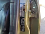 ✅ 2015 Jeep Renegade Limited • VIN: ZACCJBDT0FPB56995 • Lot: 92163315. Wystawiony na Copart z przebiegiem 123 960 mil. Bezpłatny archiwum sprzedaży aukcyjnych z USA i szczegółowy raport historii pojazdu na DreamBid. Zdjęcie 13.