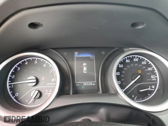 ✅ 2022 Toyota Camry LE • VIN: 4T1C11AK6NU053197 • Lot: 80526475. Wystawiony na Copart z przebiegiem 38 328 mil. Bezpłatny archiwum sprzedaży aukcyjnych z USA i szczegółowy raport historii pojazdu na DreamBid. Zdjęcie 9.