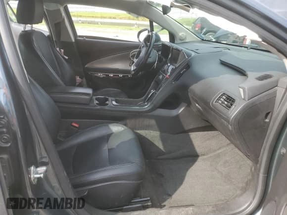 ✅ 2013 Chevrolet Volt • VIN: 1G1RH6E42DU147992 • Lot: 70258804. Wystawiony na Copart z przebiegiem Nie podano. Bezpłatny archiwum sprzedaży aukcyjnych z USA i szczegółowy raport historii pojazdu na DreamBid. Zdjęcie 7.