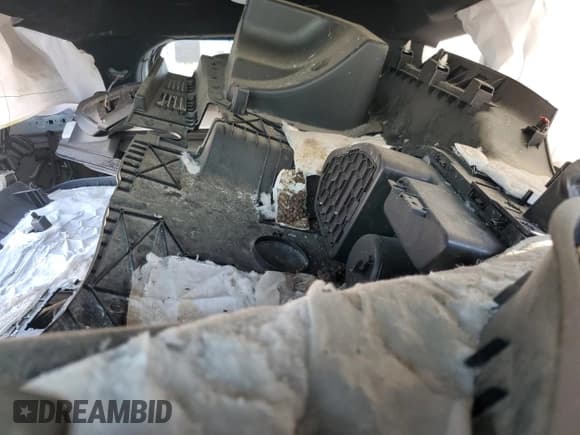 ✅ 2018 Ford Police Interceptor Utility • VIN: 1FM5K8AR0JGB58547 • Лот: 67037625. Опубликован ранее на Copart с пробегом Не указан. Бесплатный доступ к архиву аукционных продаж из США и подробный отчёт об истории автомобиля на DreamBid. Изображение 10.