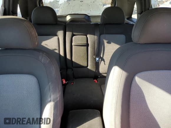 ✅ 2014 Chevrolet Captiva Sport LT • VIN: 3GNAL3EK4ES524203 • Lot: 42090845. Wystawiony na Copart z przebiegiem 226 936 mil. Bezpłatny archiwum sprzedaży aukcyjnych z USA i szczegółowy raport historii pojazdu na DreamBid. Zdjęcie 10.