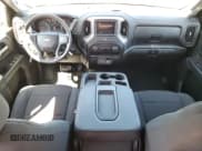 ✅ 2019 Chevrolet Silverado 1500 Custom • VIN: 1GCRYBEH5KZ384382 • Lot: 69638704. Wystawiony na Copart z przebiegiem 33 263 mil. Bezpłatny archiwum sprzedaży aukcyjnych z USA i szczegółowy raport historii pojazdu na DreamBid. Zdjęcie 8.