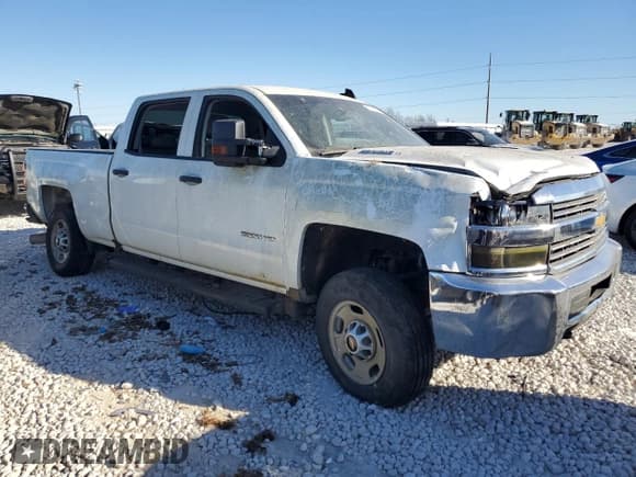 ✅ 2016 Chevrolet Silverado 2500HD Work Truck • VIN: 1GC1CUE80GF253053 • Lot: 42442905. Wystawiony na Copart z przebiegiem 49 469 mil. Bezpłatny archiwum sprzedaży aukcyjnych z USA i szczegółowy raport historii pojazdu na DreamBid. Zdjęcie 4.