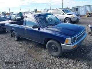 ✅ 1992 Toyota Pickup DLX • VIN: JT4RN82P3N5053187 • Лот: 41871628. Опубликован ранее на IAAI с пробегом 86 414 миль. Бесплатный доступ к архиву аукционных продаж из США и подробный отчёт об истории автомобиля на DreamBid. Изображение 1.