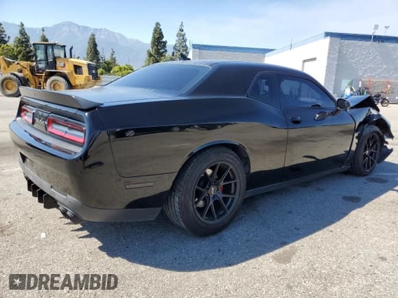 ✅ 2016 Dodge Challenger R/T Plus Shaker • VIN: 2C3CDZBTXGH142802 • Lot: 63197295. Listed on Copart with 84,932 mi. Free auction sales archive from the USA and detailed vehicle history report at DreamBid. Image 3.