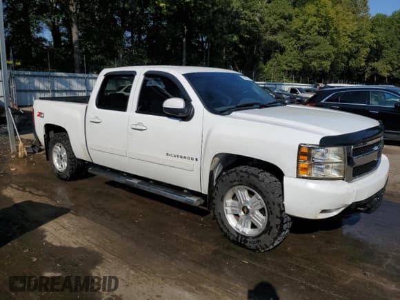 ✅ 2008 Chevrolet Silverado 1500 1LT • VIN: 3GCEK13M48G108519 • Lot: 74667724. Listed on Copart with 259,157 mi. Free auction sales archive from the USA and detailed vehicle history report at DreamBid. Image 4.