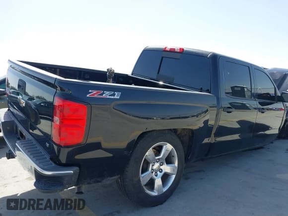 ✅ 2014 Chevrolet Silverado 1500 LT • VIN: 3GCUKREH8EG210945 • Lot: 41718435. Wystawiony na IAAI z przebiegiem 106 320 mil. Bezpłatny archiwum sprzedaży aukcyjnych z USA i szczegółowy raport historii pojazdu na DreamBid. Zdjęcie 19.