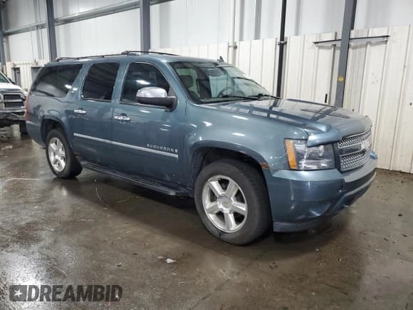 ✅ 2009 Chevrolet Suburban LTZ • VIN: 1GNFK36339R126053 • Lot: 73023584. Wystawiony na Copart z przebiegiem 216 170 mil. Bezpłatny archiwum sprzedaży aukcyjnych z USA i szczegółowy raport historii pojazdu na DreamBid. Zdjęcie 4.
