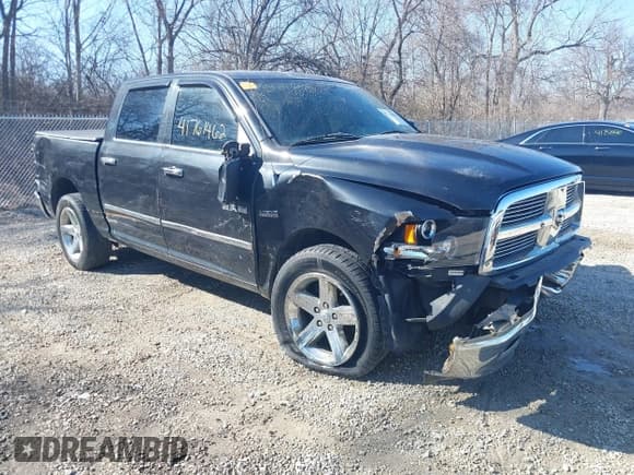 ✅ 2009 Dodge 1500 SLT • VIN: 1D3HV13T19S771432 • Lot: 41761462. Wystawiony na IAAI z przebiegiem 192 382 mil. Bezpłatny archiwum sprzedaży aukcyjnych z USA i szczegółowy raport historii pojazdu na DreamBid. Zdjęcie 1.