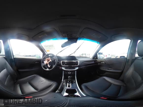 ✅ 2015 Honda Accord EX-L • VIN: 1HGCR3F86FA029850 • Lot: 43417117. Wystawiony na IAAI z przebiegiem 156 338 mil. Bezpłatny archiwum sprzedaży aukcyjnych z USA i szczegółowy raport historii pojazdu na DreamBid. Zdjęcie 18.