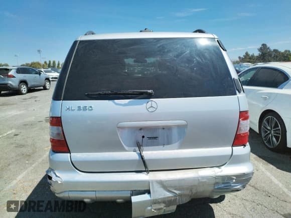 ✅ 2004 Mercedes-Benz M 350 • VIN: 4JGAB57E24A463931 • Лот: 66799564. Опубликован ранее на Copart с пробегом 196 731 миль. Бесплатный доступ к архиву аукционных продаж из США и подробный отчёт об истории автомобиля на DreamBid. Изображение 6.